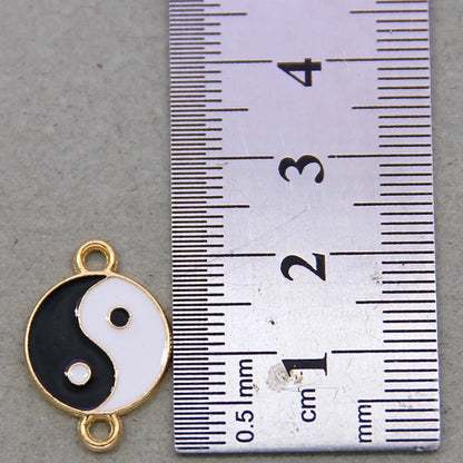 6-Piece Couple Jewelry Set - Yin and Yang Broken Necklace Pendants for Best Friends, Handmade Friendship Gift