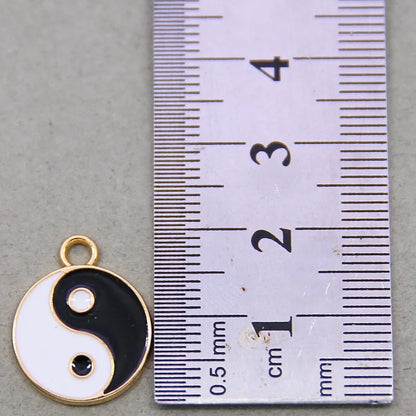 6-Piece Couple Jewelry Set - Yin and Yang Broken Necklace Pendants for Best Friends, Handmade Friendship Gift