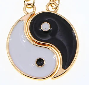 6-Piece Couple Jewelry Set - Yin and Yang Broken Necklace Pendants for Best Friends, Handmade Friendship Gift