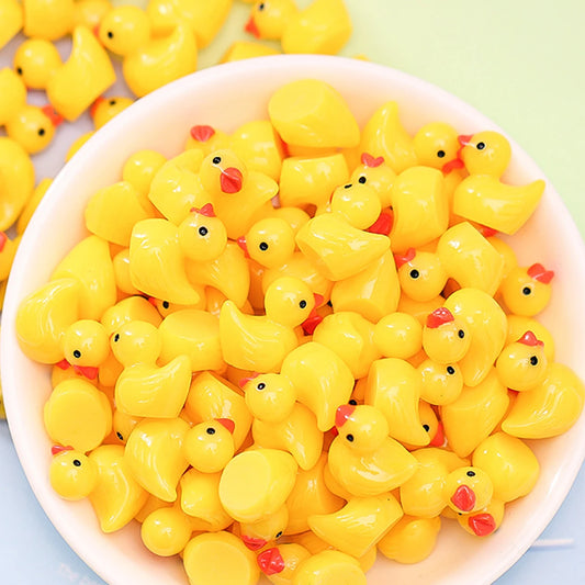 50 Mini Cute Resin Ducks – Small Black-Eyed Duck Figurines for Crafts, Garden & Decor