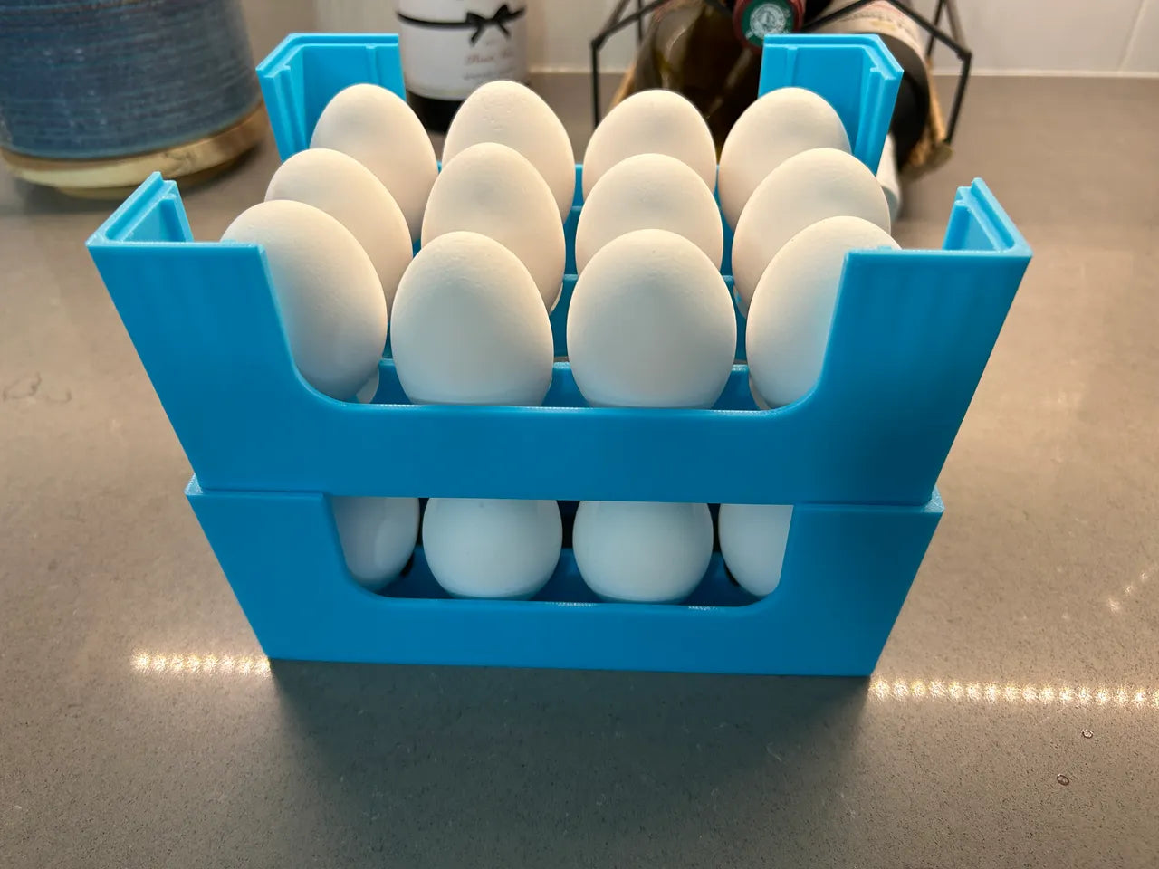Stackable 12 Egg Container